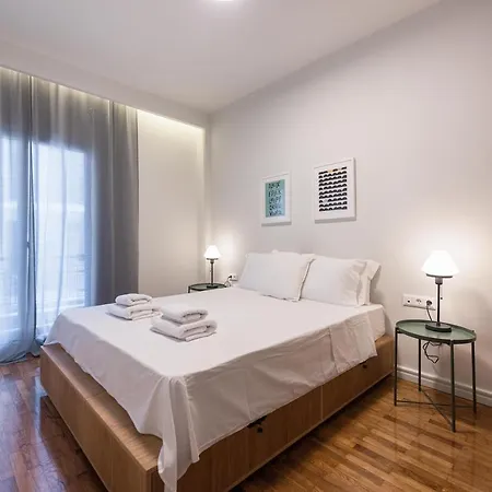 #luxlikehome - Urban Central Living *